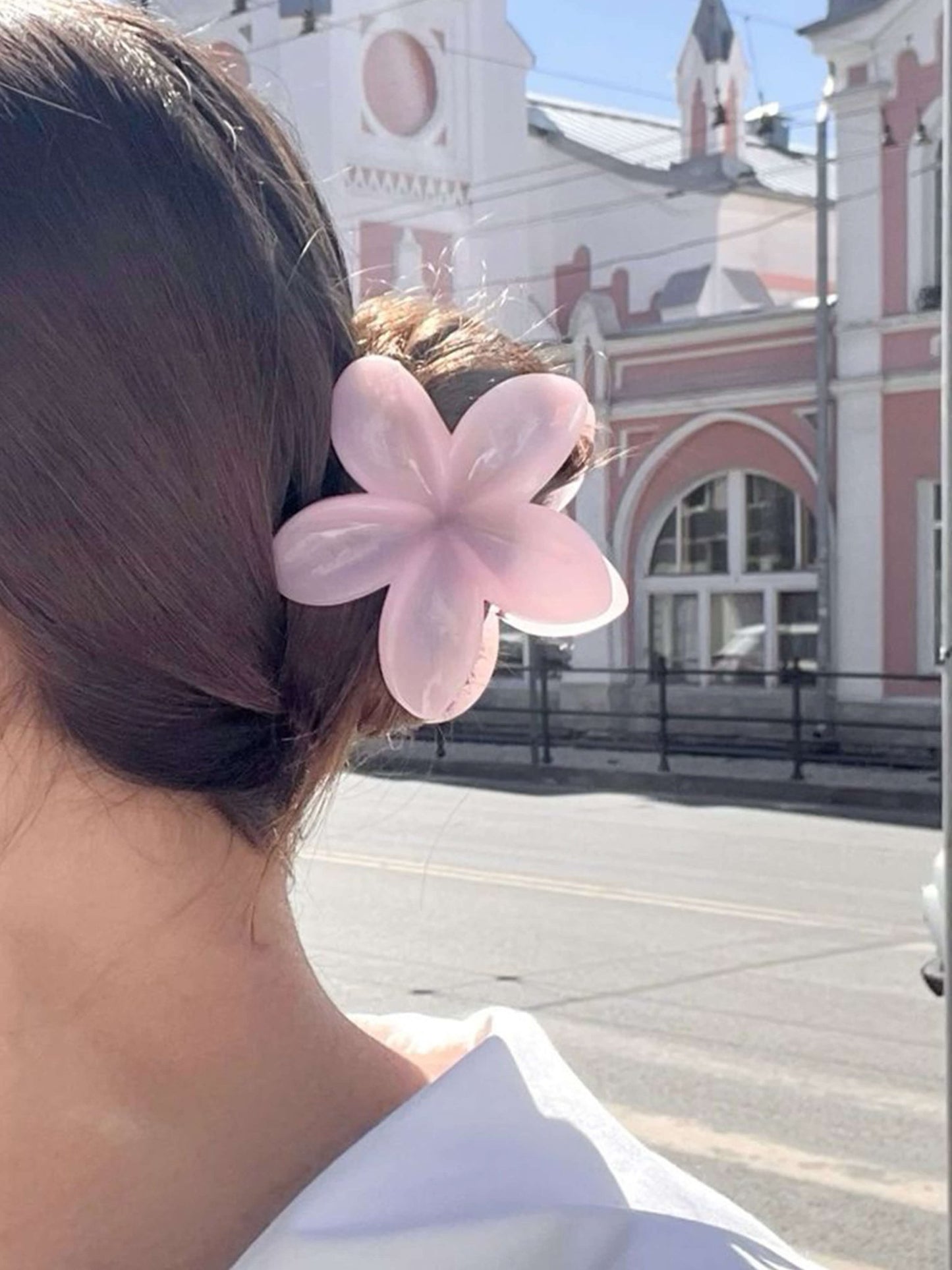 Seame - Floral Hair Claw White Regular
