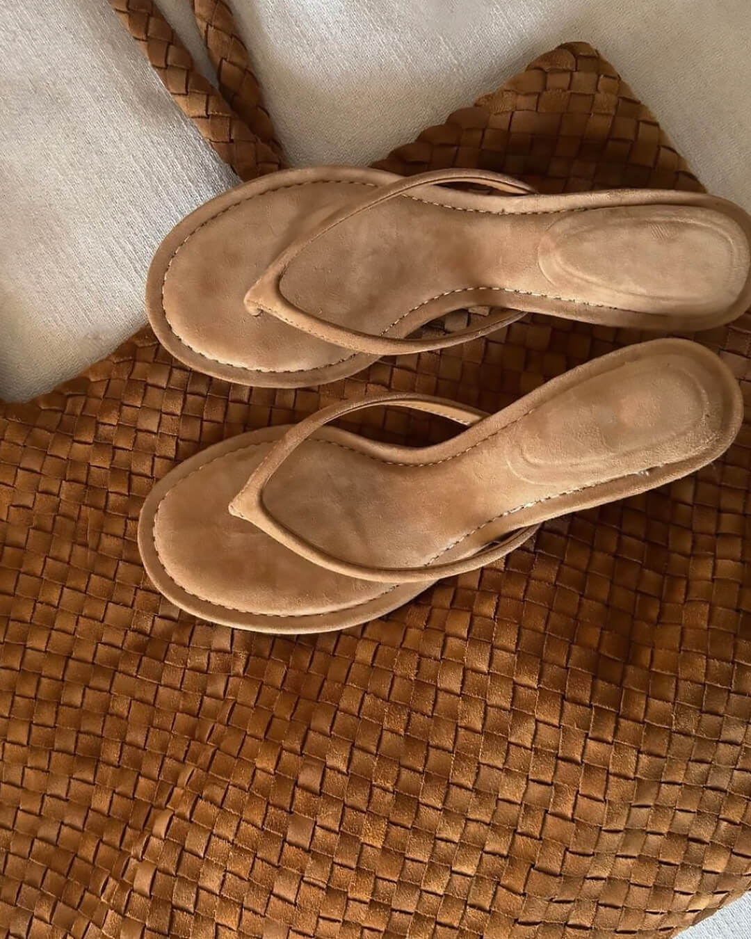 SEAME - Namie Suede Kitten Heels Beige 36
